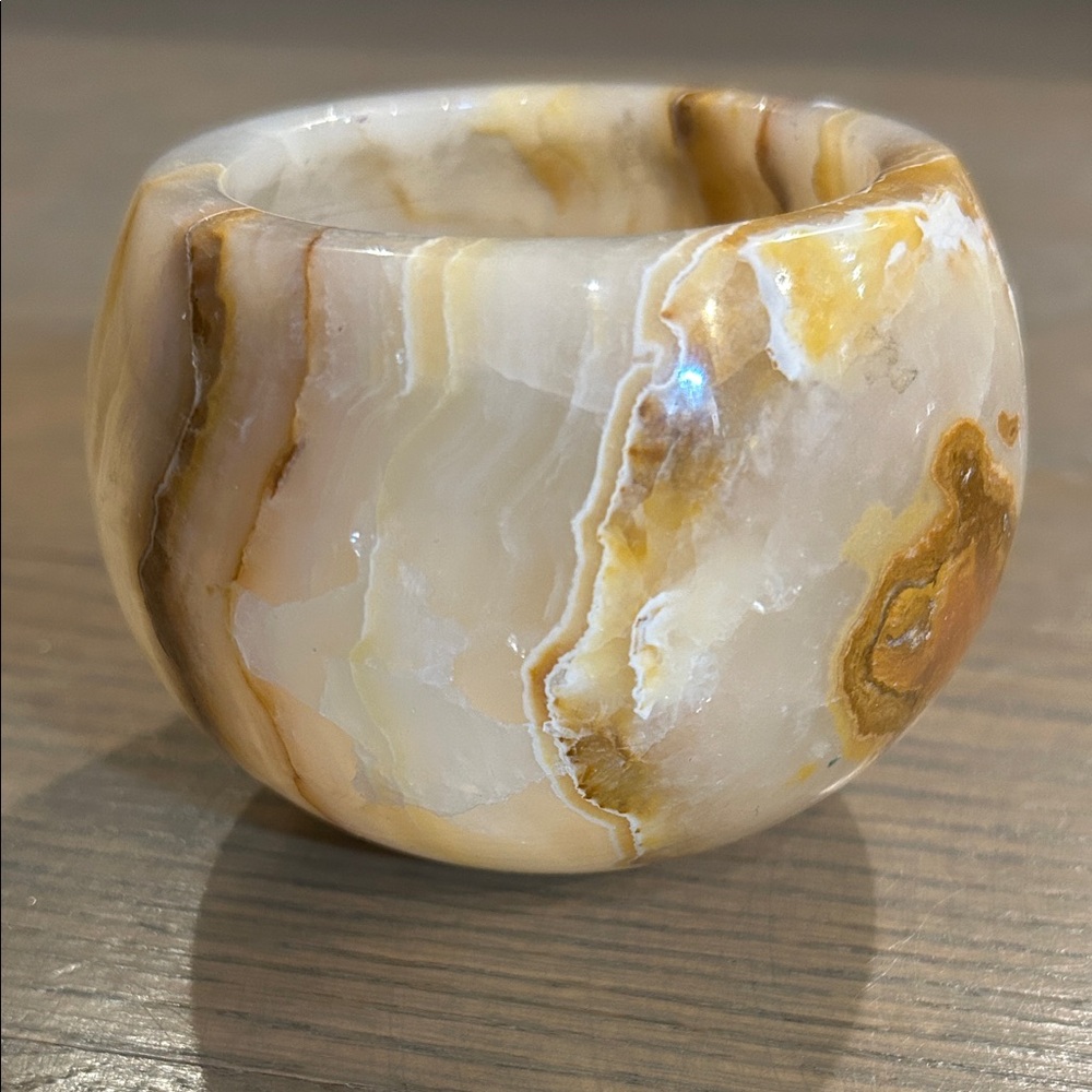Artisan Onyx Candle Holder - Picture 6 of 12